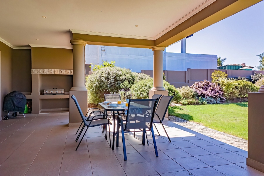 3 Bedroom Property for Sale in The Hill Western Cape